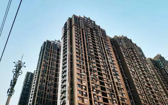 成都限购最新政策，城市变迁中的居住调控，我们在学习中适应新变化