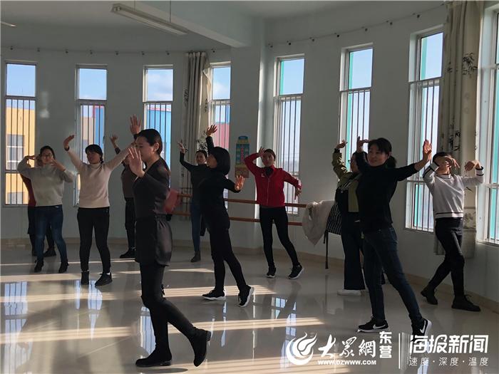 最新幼儿园教师舞蹈步骤指南及教学视频分享
